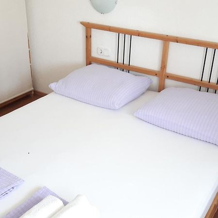 Apartmani Jureta Okrug Gornji Eksteriør bilde
