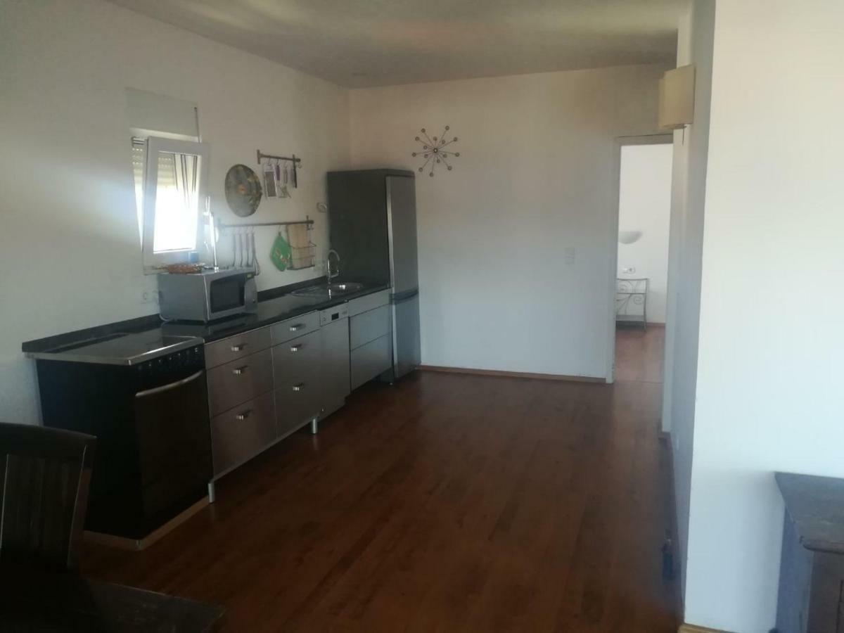 Apartmani Jureta Okrug Gornji Eksteriør bilde